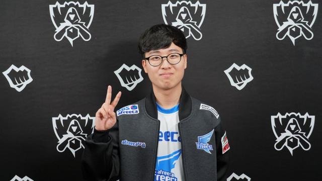 需要两人合 需要两人合